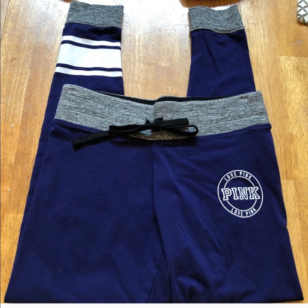 Not selling... looking for this leggings